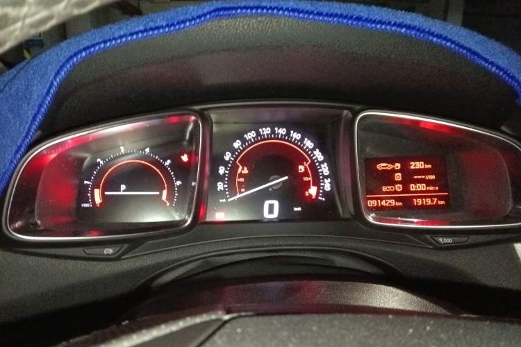 Used DS 6 2014 1.6T Elegant Version THP160 Instrument Cluster