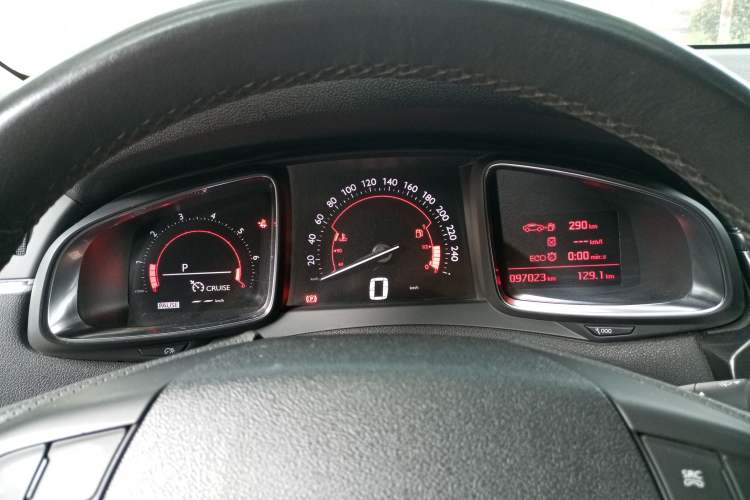 Used DS 6 2014 1.6T Luxury Edition THP160 Instrument Cluster