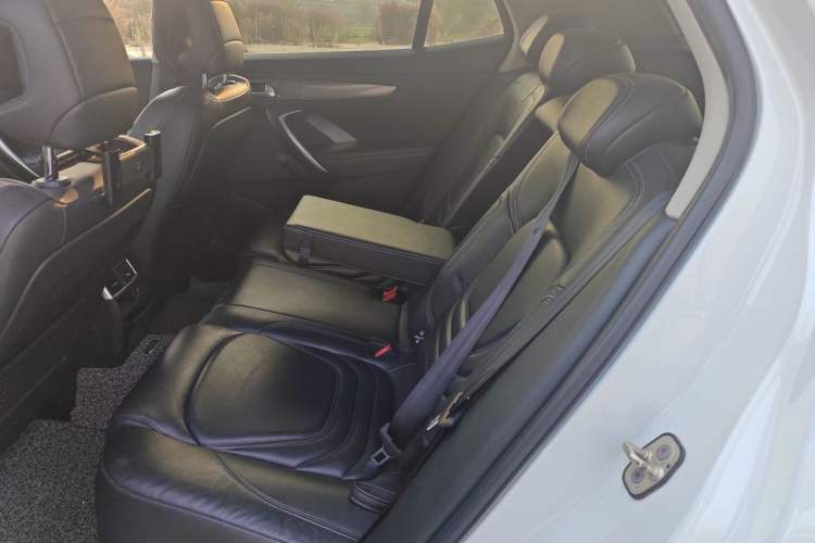Used DS 6 2014 1.6T Luxury Edition THP160 Interior 1