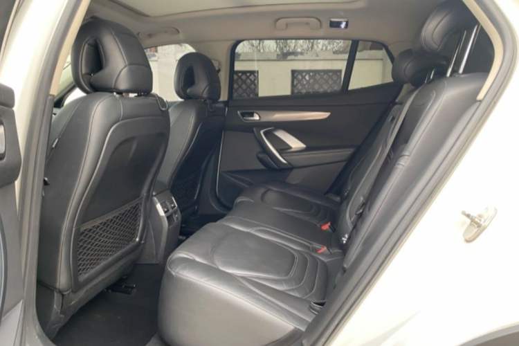 Used DS 6 2014 1.6T Luxury Edition THP160 Interior 3
