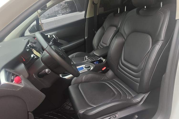 Used DS 6 2014 1.6T Luxury Edition THP200 Left Front Seat