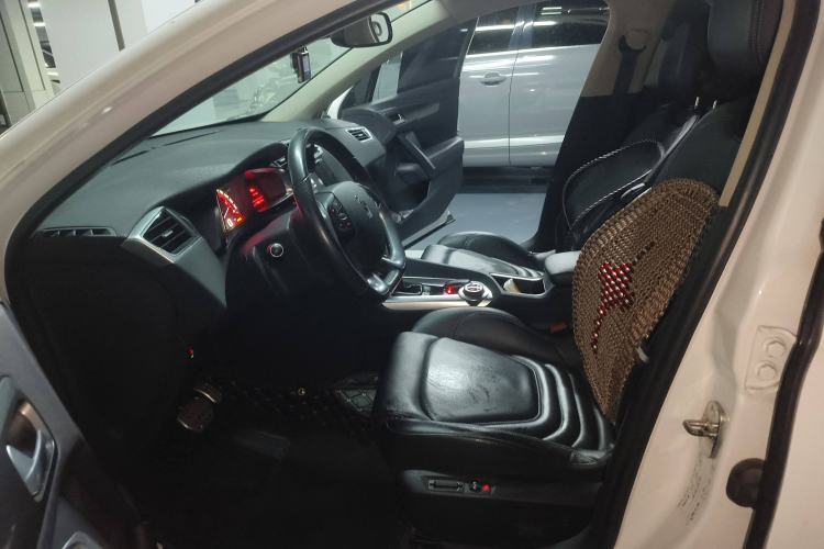 Used DS 6 2014 1.6T Luxury Edition THP200 Left Front Seat