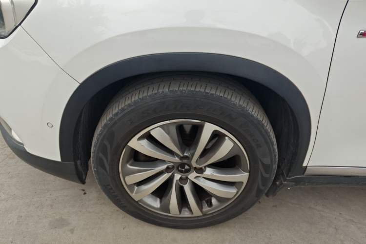 Used DS 6 2014 1.6T Luxury Edition THP200 Left Front Wheel Hub