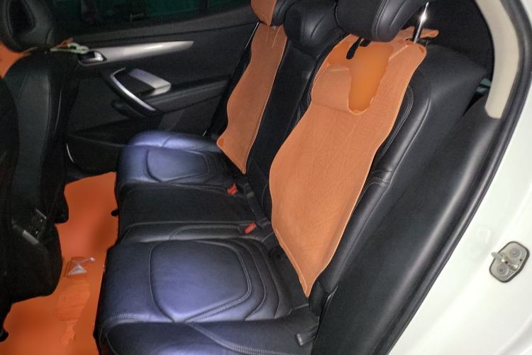 Used DS 6 2014 1.6T Luxury Edition THP160 Left Rear Seat