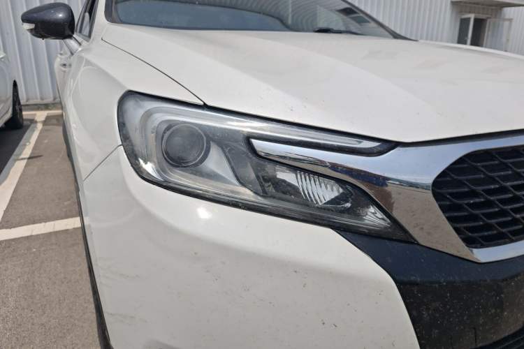 Used DS 6 2014 1.6T Luxury Edition THP160 Right Front Headlight