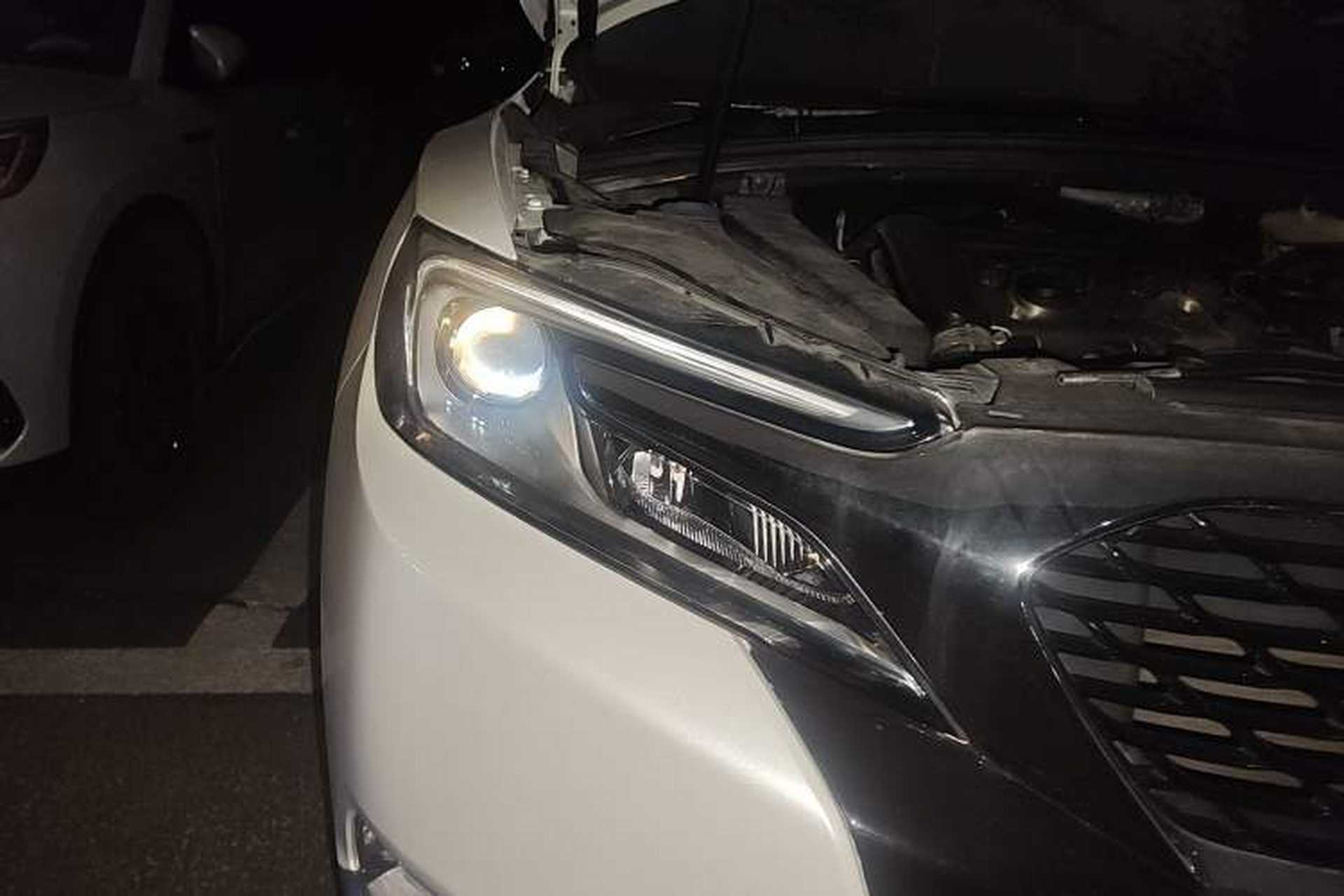 Used DS 6 2014 1.6T Luxury Edition THP200 Right Front Headlight