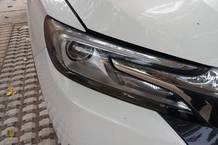 Used DS 6 2014 1.6T Luxury Edition THP160 Right Front Headlight
