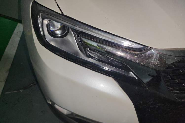 Used DS 6 2014 1.6T Luxury Edition THP200 Right Front Headlight