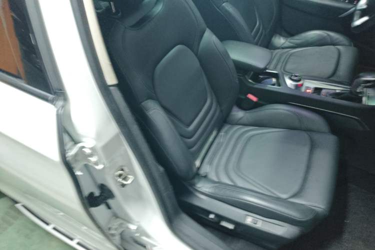Used DS 6 2014 1.6T Luxury Edition THP200 Right Front Seat