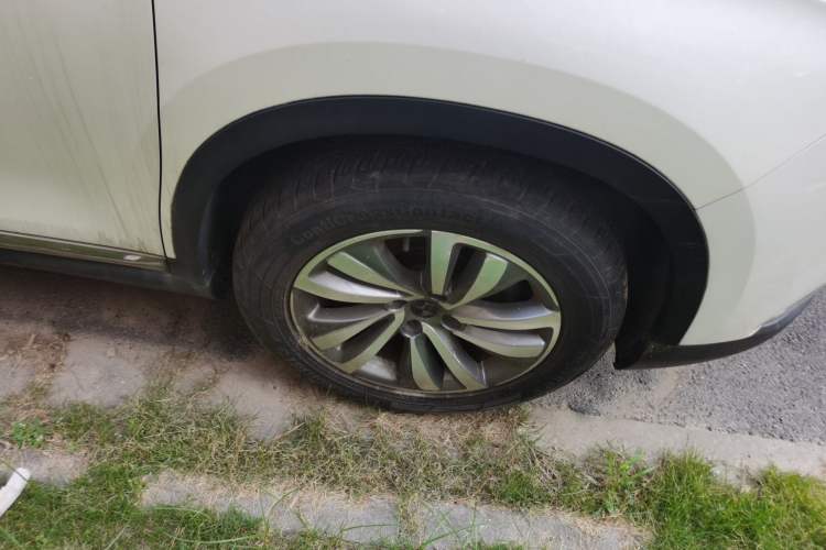 Used DS 6 2014 1.6T Elegant Version THP160 Right Front Wheel Hub