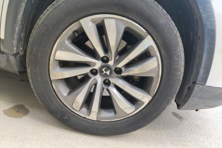Used DS 6 2014 1.6T Prestige Edition THP160 Right Front Wheel Hub