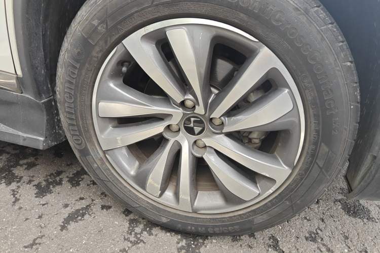 Used DS 6 2014 1.6T Luxury Edition THP160 Right Front Wheel Hub