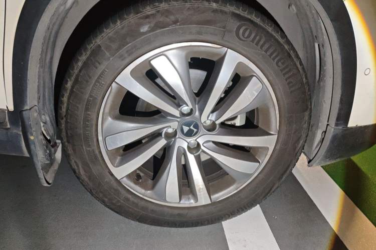 Used DS 6 2014 1.6T Luxury Edition THP160 Right Front Wheel Hub