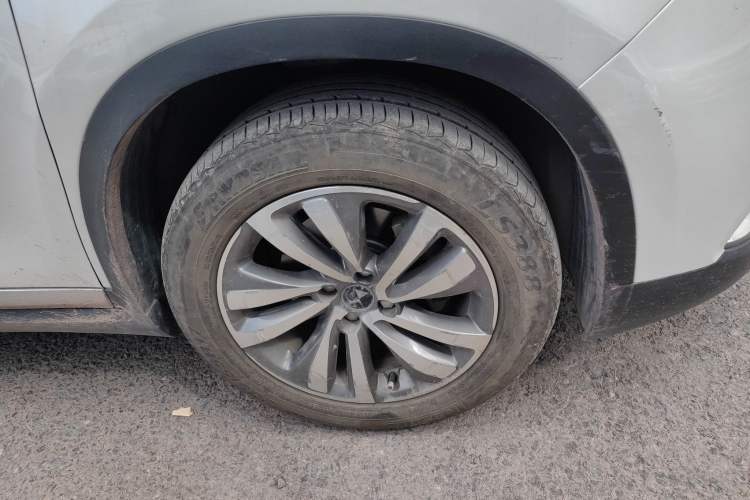 Used DS 6 2014 1.6T Luxury Edition THP160 Right Front Wheel Hub