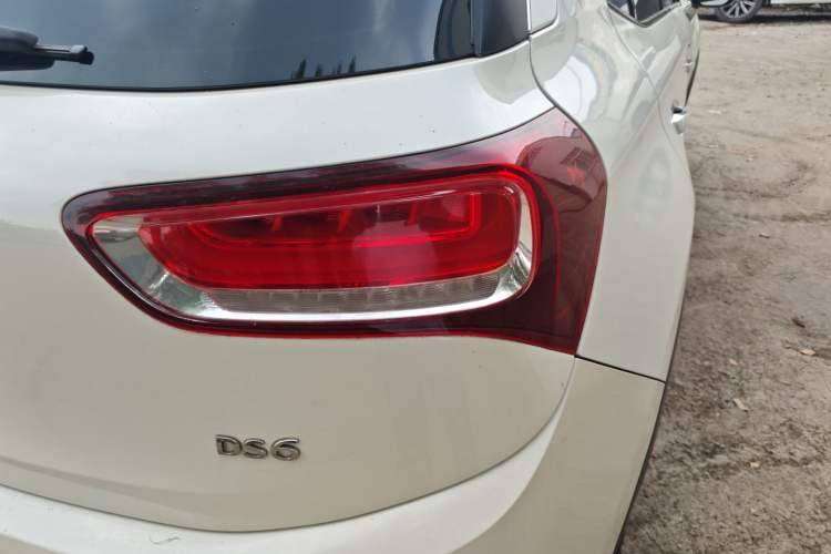 Used DS 6 2014 1.6T Luxury Edition THP200 Right Rear Taillight
