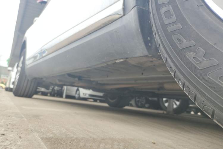 Used DS 6 2014 1.6T Luxury Edition THP160 Right Side Sill