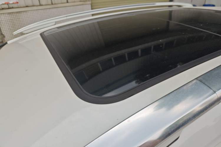 Used DS 6 2014 1.6T Luxury Edition THP200 Roof
