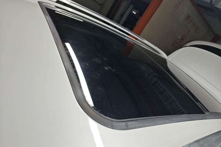 Used DS 6 2014 1.6T Luxury Edition THP200 Roof