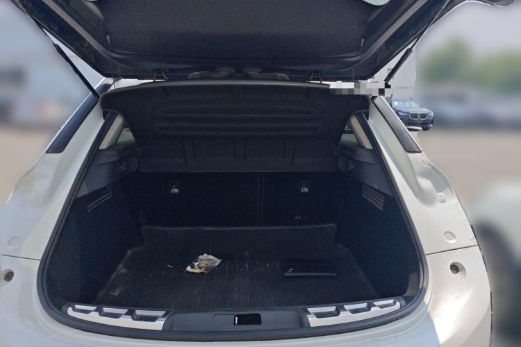 Used DS 6 2014 1.6T Luxury Edition THP160 Trunk