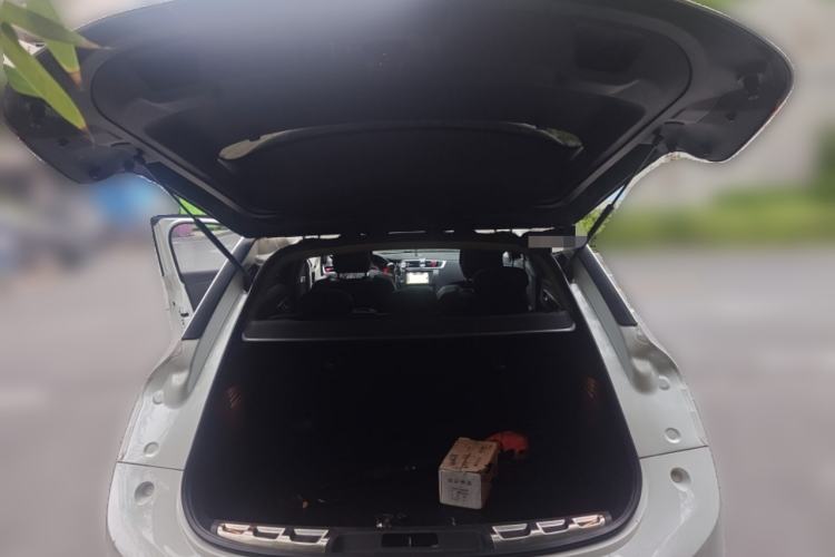 Used DS 6 2014 1.6T Luxury Edition THP200 Trunk