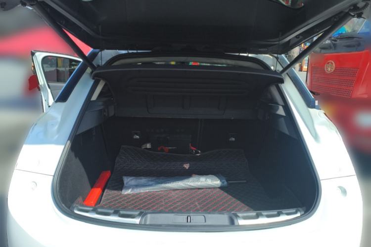 Used DS 6 2014 1.6T Luxury Edition THP200 Trunk