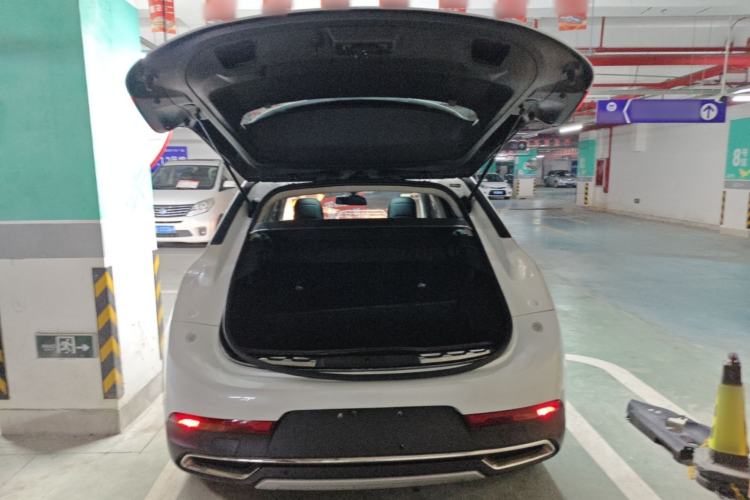 Used DS 6 2014 1.6T Luxury Edition THP200 Trunk