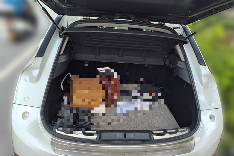 Used DS 6 2014 1.6T Luxury Edition THP200 Trunk