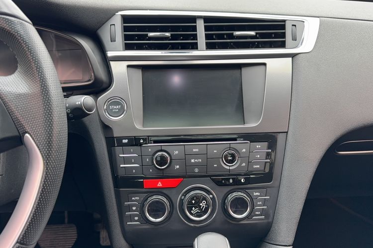 Used DS 6 2016 1.6T Luxury Edition THP160 Audio And AC Panel