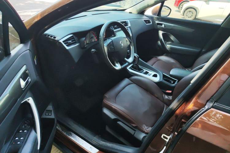 Used DS 6 2016 1.6T Elegant Edition THP160 Driver Seat