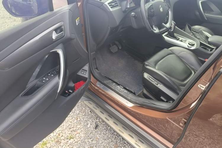 Used DS 6 2016 1.6T Luxury Edition THP160 Driver Seat
