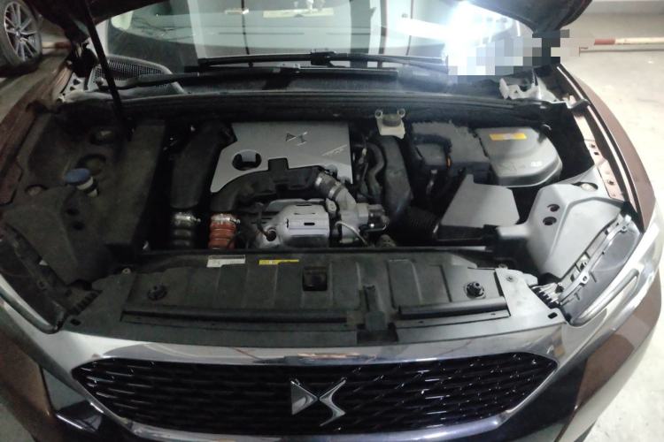 Used DS 6 2016 1.6T Elegant Edition THP160 Engine Bay
