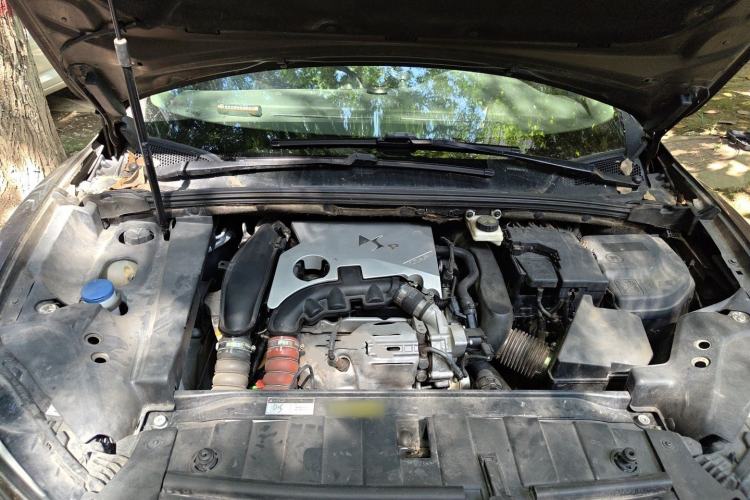 Used DS 6 2016 1.6T Elegant Edition THP160 Engine Bay