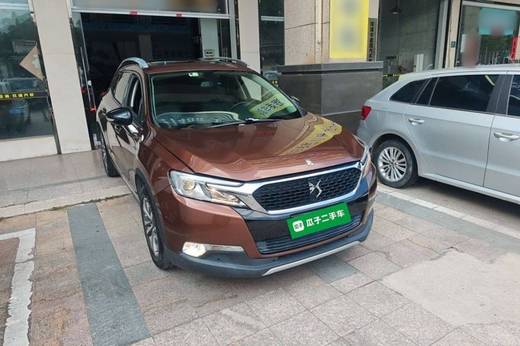 Used DS 6 2016 1.6T Luxury Edition THP160 Front Right 45 Deg