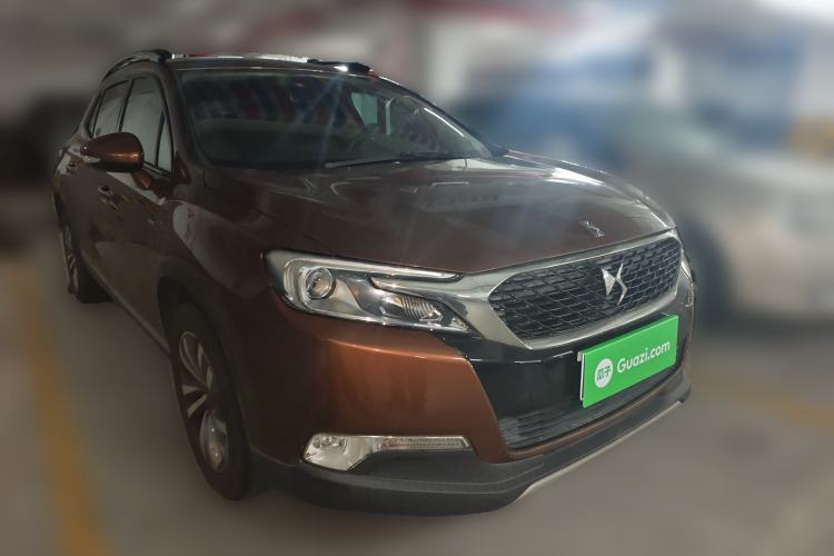 Used DS 6 2016 1.8T Luxury Edition THP200 Front Right 45 Deg