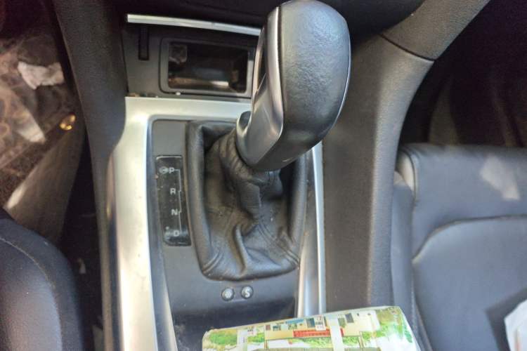 Used DS 6 2016 1.6T Luxury Edition THP160 Gear Lever