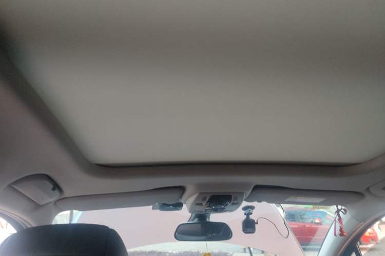 Used DS 6 2016 1.6T Luxury Edition THP160 Headliner