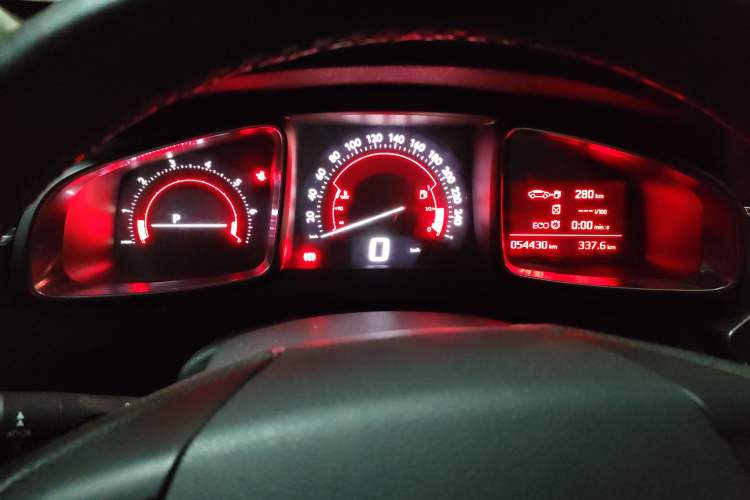 Used DS 6 2016 1.6T Luxury Edition THP160 Instrument Cluster