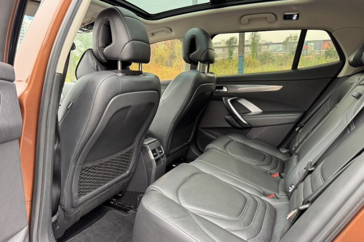 Used DS 6 2016 1.6T Luxury Edition THP160 Interior 4
