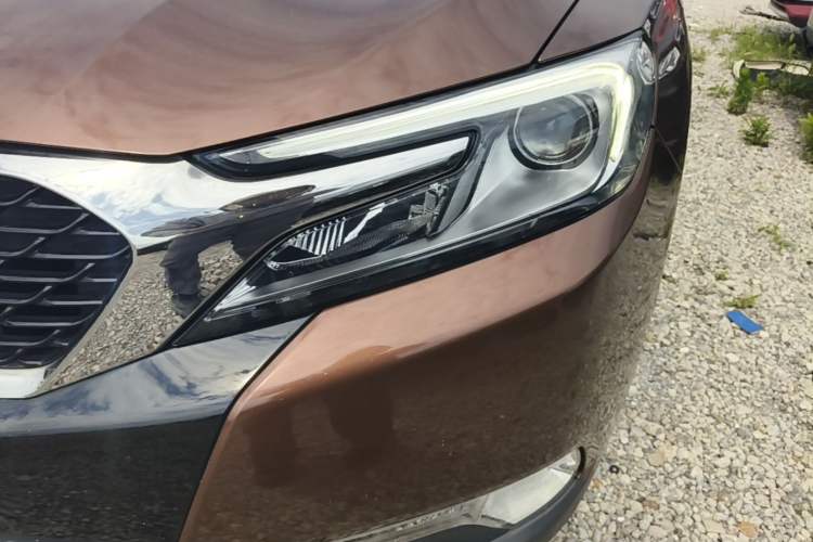 Used DS 6 2016 1.6T Luxury Edition THP160 Left Front Headlight