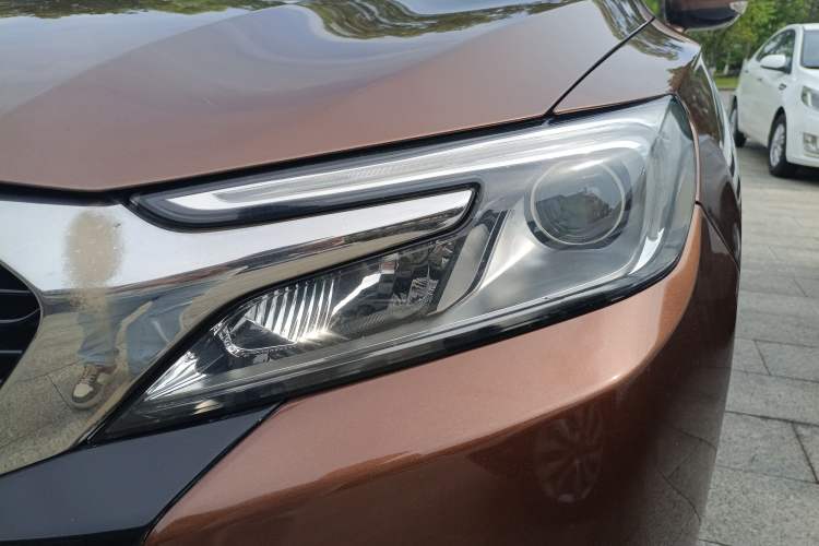 Used DS 6 2016 1.6T Luxury Edition THP160 Left Front Headlight