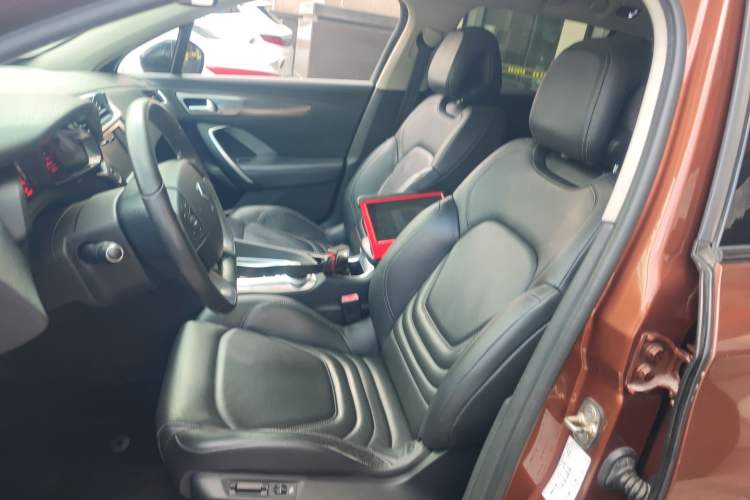 Used DS 6 2016 1.6T Luxury Edition THP160 Left Front Seat