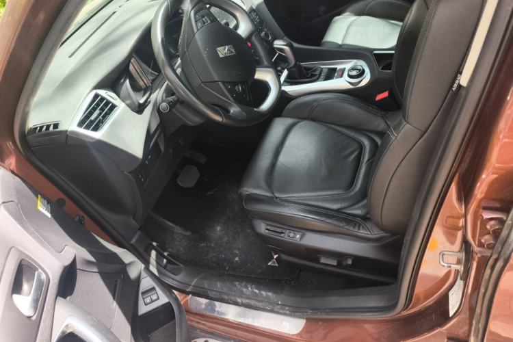 Used DS 6 2016 1.6T Luxury Edition THP160 Left Front Seat
