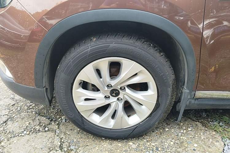 Used DS 6 2016 1.6T Elegant Edition THP160 Left Front Wheel Hub