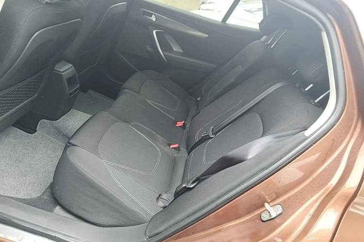 Used DS 6 2016 1.6T Elegant Edition THP160 Left Rear Seat