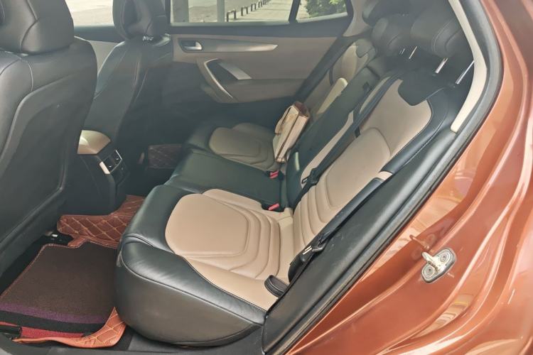 Used DS 6 2016 1.6T Luxury Edition THP160 Left Rear Seat