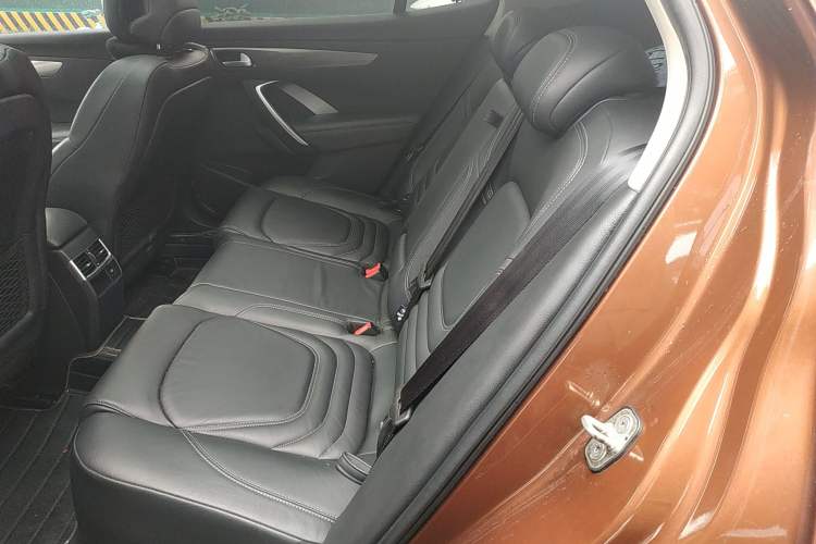 Used DS 6 2016 1.8T Luxury Edition THP200 Left Rear Seat