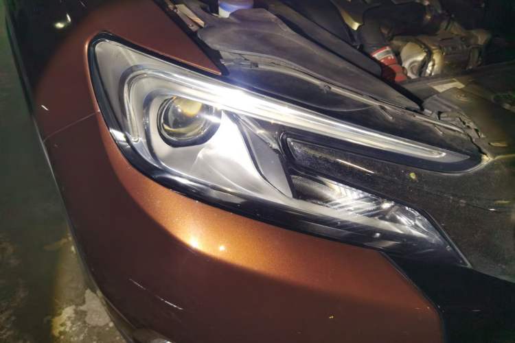 Used DS 6 2016 1.6T Luxury Edition THP160 Right Front Headlight