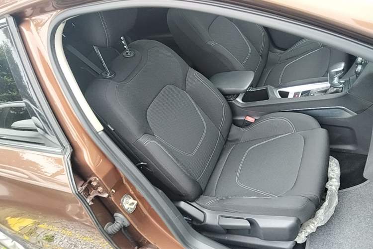 Used DS 6 2016 1.6T Elegant Edition THP160 Right Front Seat