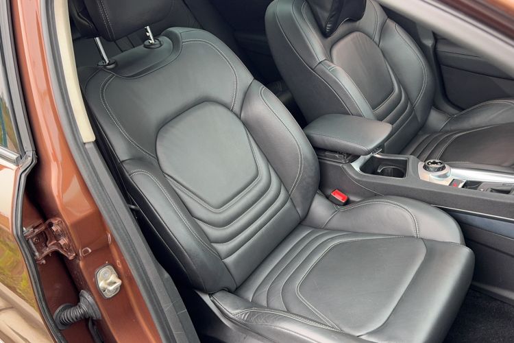 Used DS 6 2016 1.6T Luxury Edition THP160 Right Front Seat