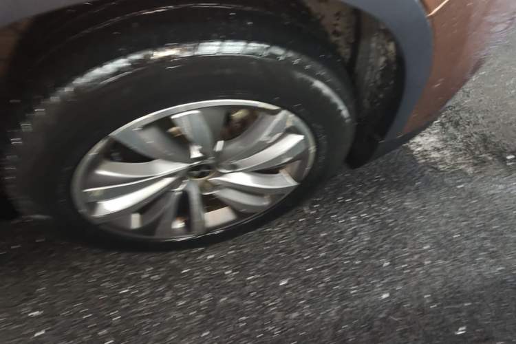 Used DS 6 2016 1.6T Luxury Edition THP160 Right Front Wheel Hub